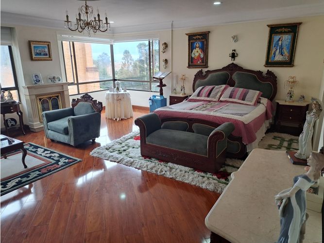 Apartamento de 4 alcobas en venta en Bosque De Pinos, Bogotá, 297 m² · foto 22 de 24