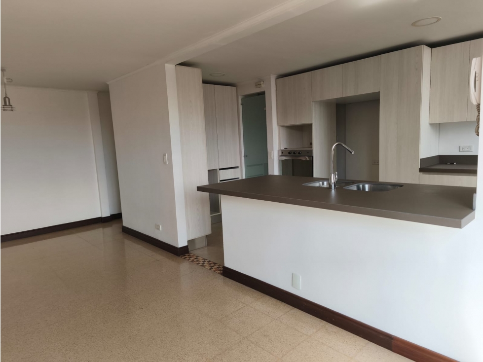 Apartamento en venta en Belén Rosales, Medellín 3