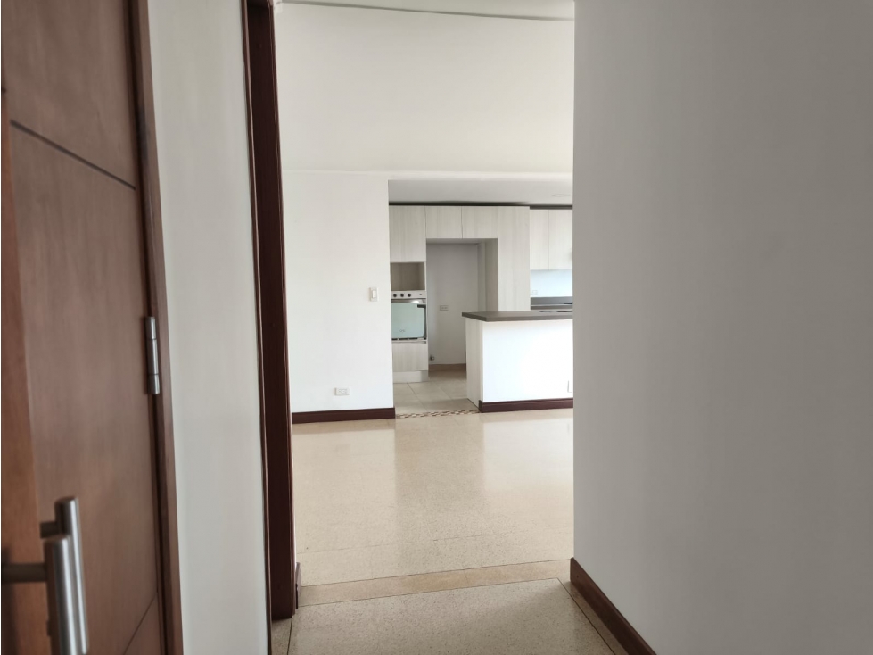 Apartamento en venta en Belén Rosales, Medellín 4