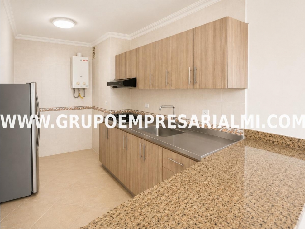 Apartamento en venta en Laureles, Medellín 3