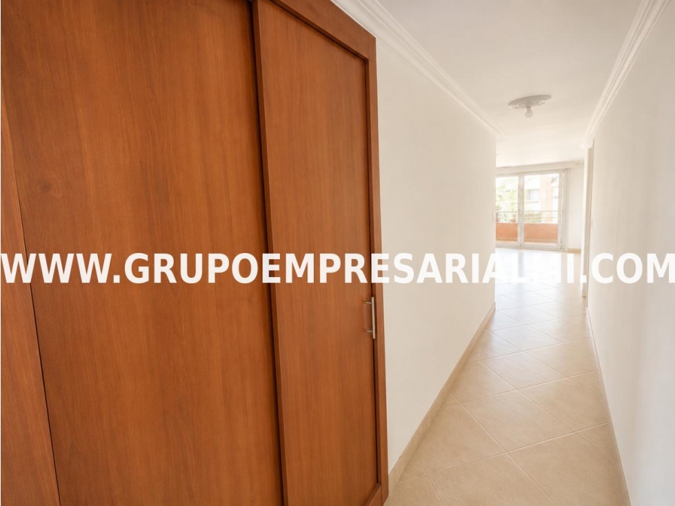 Apartamento en venta en Laureles, Medellín 4