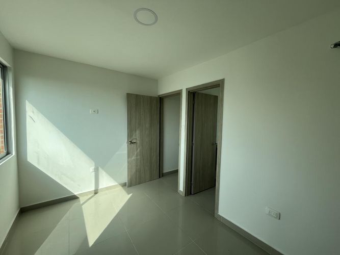 Apartamento de 2 alcobas en venta en Solaire, Barranquilla, 110 m² · foto 7 de 17