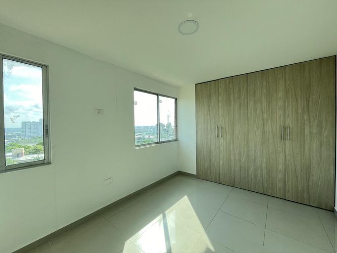 Apartamento de 2 alcobas en venta en Solaire, Barranquilla, 110 m² · foto 11 de 17