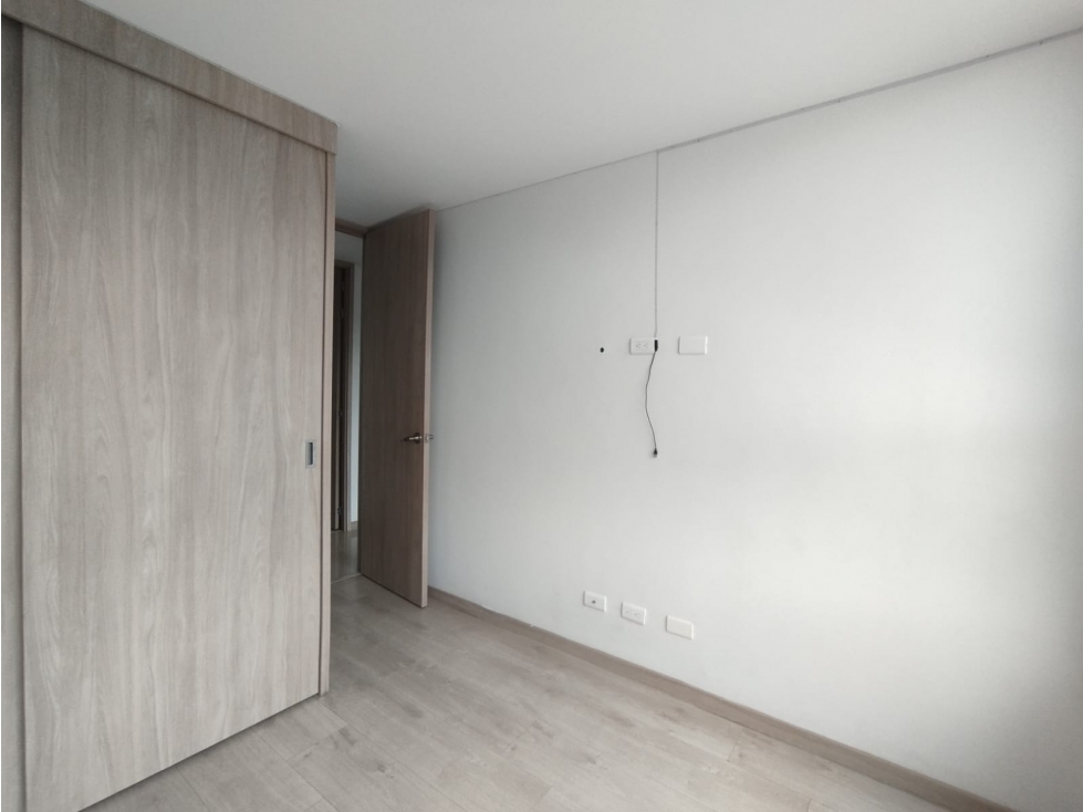 Apartamento en venta en El Salado, Envigado · foto 10 de 18