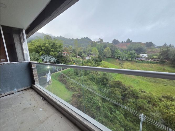 Apartamento de 2 alcobas en venta en La Ceja, 64 m² · foto 6 de 15