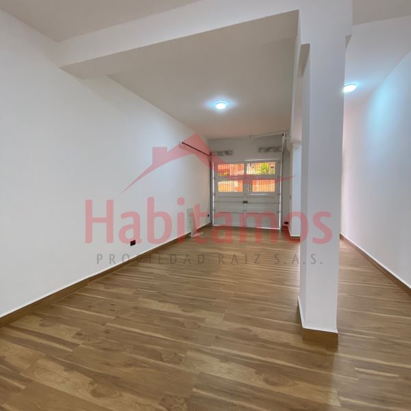 Apartamento en venta en Laureles, Medellín 2