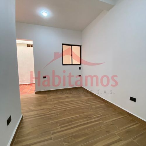 Apartamento de 5 alcobas en venta en Las Acacias, Medellín, 203 m² · foto 14 de 22