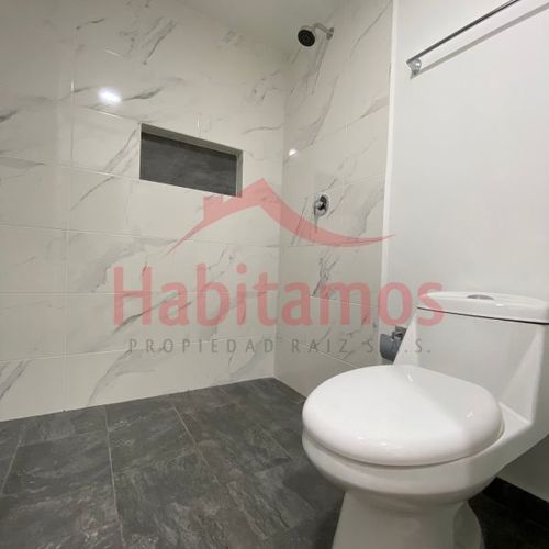 Apartamento de 5 alcobas en venta en Las Acacias, Medellín, 203 m² · foto 21 de 22