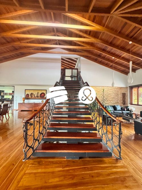 Casa de 6 alcobas en venta en Yerbabuena, Chía, 1977 m² · foto 17 de 24