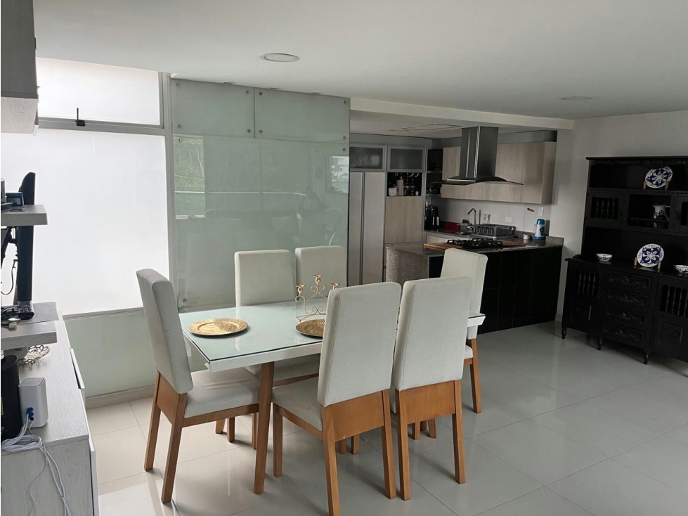 Apartamento en venta en El Poblado, Medellín 5