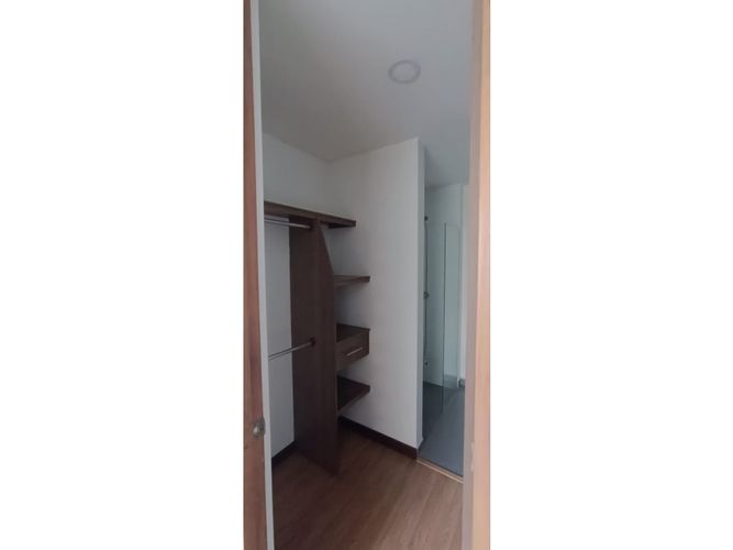 Apartamento de 3 alcobas en venta en Aves Maria, Sabaneta, 89 m² · foto 8 de 19