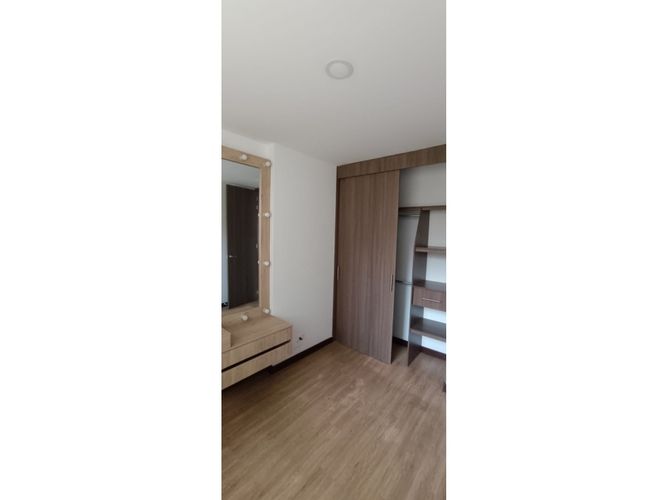Apartamento de 3 alcobas en venta en Aves Maria, Sabaneta, 89 m² · foto 10 de 19