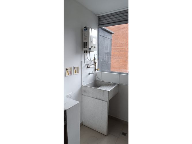 Apartamento de 3 alcobas en venta en Aves Maria, Sabaneta, 89 m² · foto 18 de 19