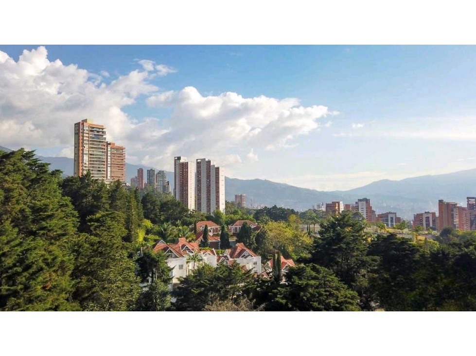 Apartamento en venta en El Poblado, Medellín 2