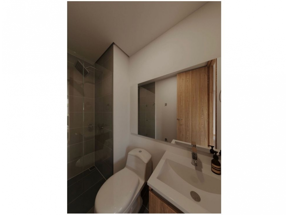 Apartamento en venta en El Poblado, Medellín 5