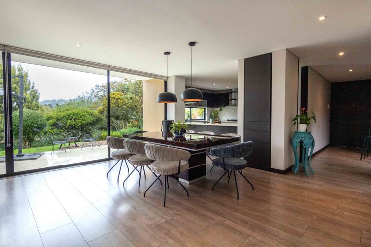Casa de 3 alcobas en venta en Paramo, La Calera, 292 m² · foto 2 de 24