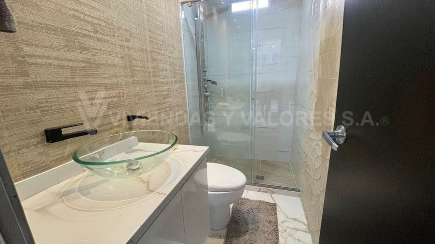 Casa de 4 alcobas en venta en La Floresta, Los Patios, 125 m² · foto 12 de 13