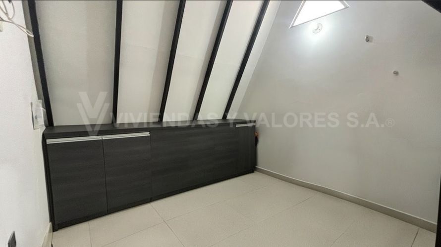 Casa de 4 alcobas en venta en La Floresta, Los Patios, 125 m² · foto 10 de 13