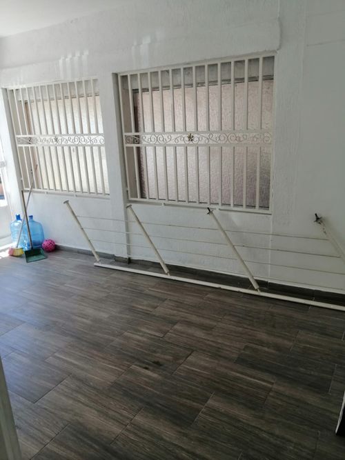 Casa de 9 alcobas en venta en Ub. Altamira, Los Patios, 270 m² · foto 8 de 24