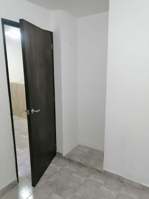 Casa de 9 alcobas en venta en Ub. Altamira, Los Patios, 270 m² · foto 20 de 24