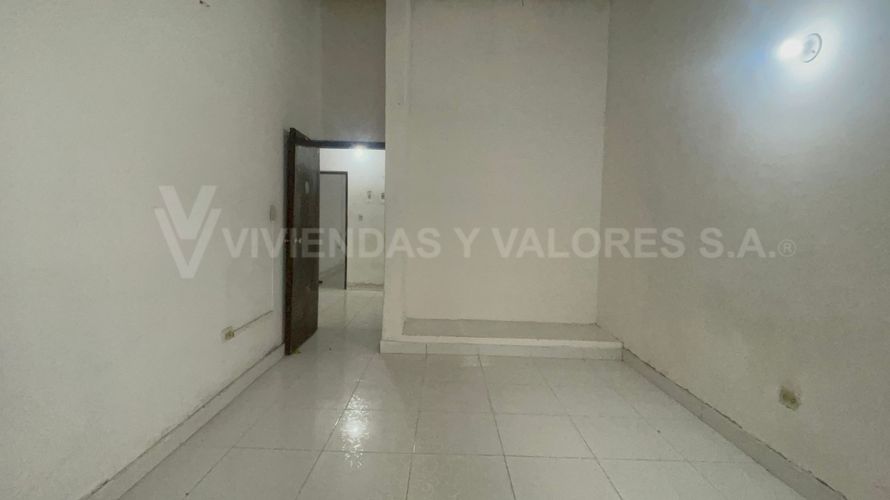 Casa de 6 alcobas en venta en Quinta Oriental, Cúcuta, 284 m² · foto 8 de 15