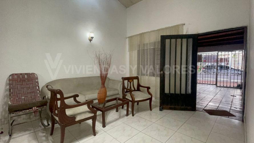 Casa de 6 alcobas en venta en Quinta Oriental, Cúcuta, 284 m² · foto 5 de 15