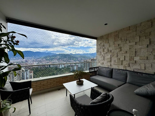 Apartamento en venta en Los Balsos, Medellín 3