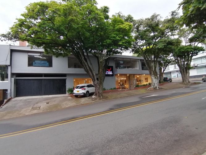 Casa de 1 alcoba en venta en San Vicente, Cali, 808 m² · foto 2 de 24