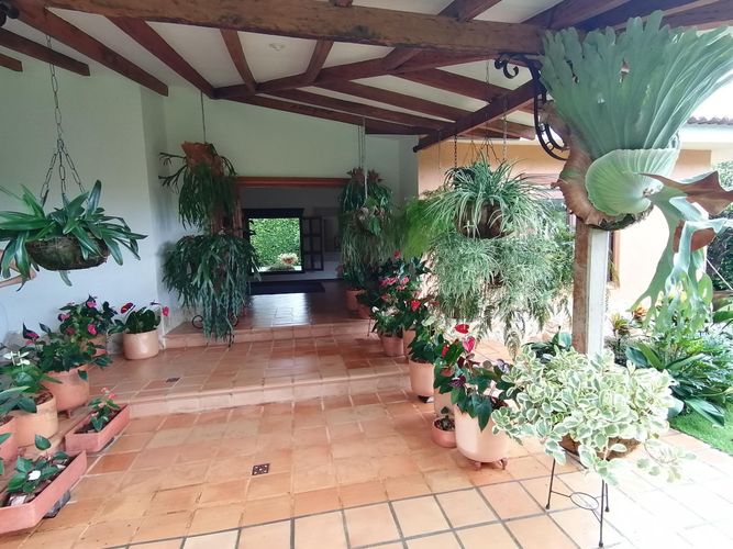 Casa de 4 alcobas en venta en Las Mercedes, Jamundí, 400 m² · foto 3 de 24
