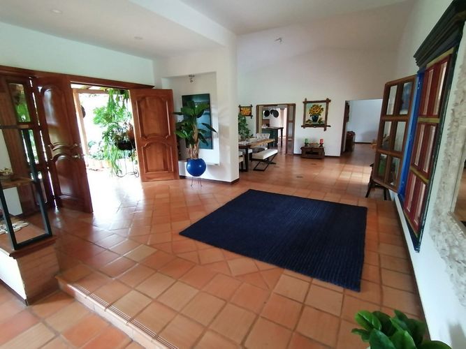 Casa de 4 alcobas en venta en Las Mercedes, Jamundí, 400 m² · foto 10 de 24