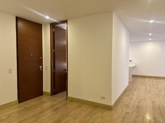 Apartamento de 3 alcobas en venta en Chapinero, Bogotá, 169 m² · foto 9 de 13