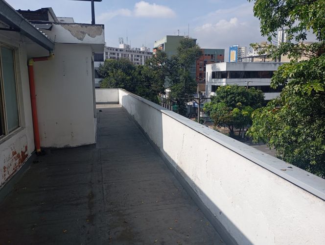 Edificio en venta en Versalles, Cali, 1100 m² · foto 13 de 21