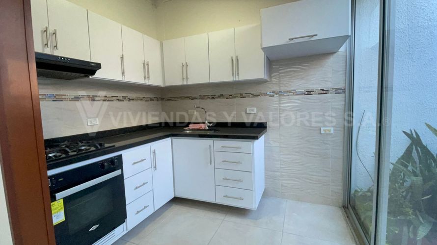Casa de 2 alcobas en venta en La Parada, Villa del Rosario, 48 m² · foto 2 de 15