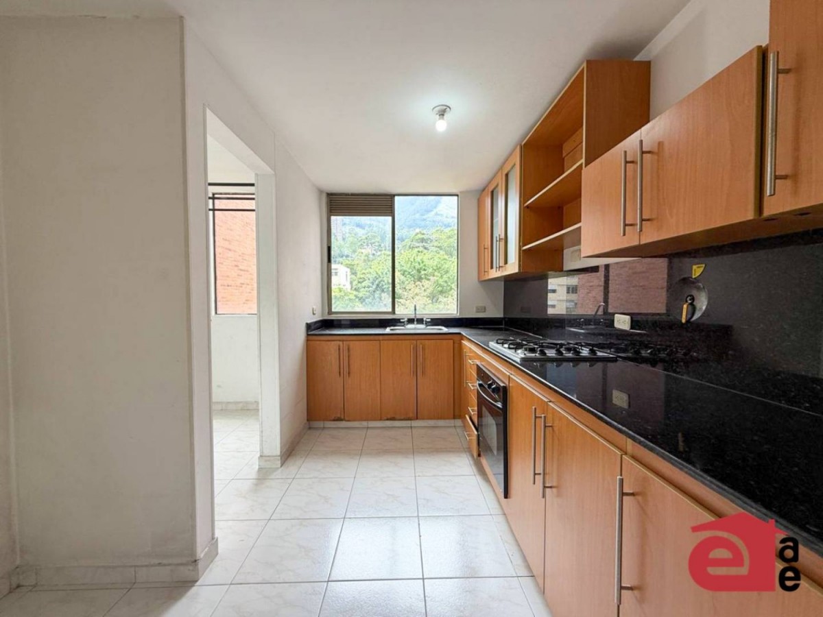 Apartamento en venta en El Poblado, Medellín 4