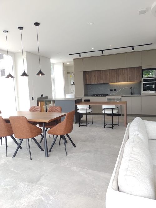 Apartamento de 3 alcobas en venta en El Bosque, Cali, 204 m² · foto 2 de 24