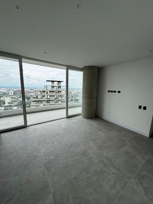 Apartamento de 2 alcobas en venta en El Bosque, Cali, 109 m² · foto 2 de 20