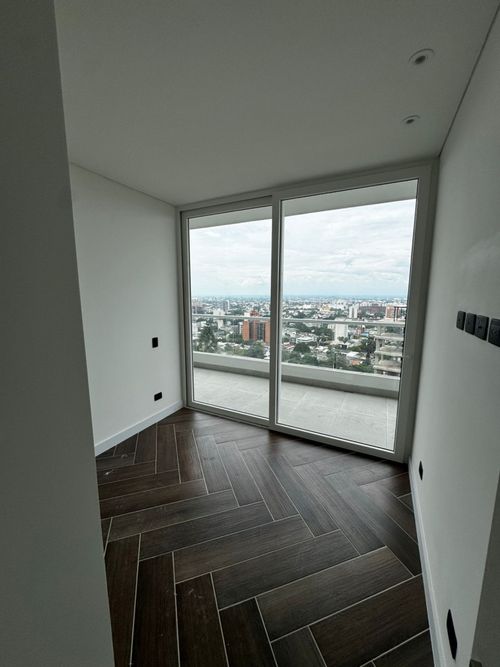 Apartamento de 2 alcobas en venta en El Bosque, Cali, 109 m² · foto 9 de 20