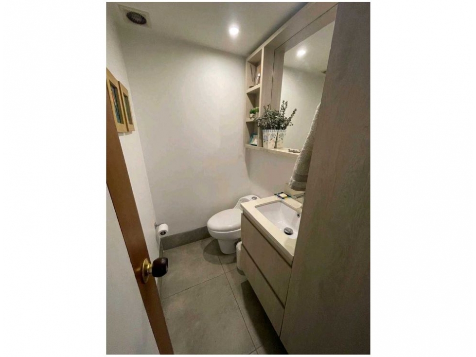 Apartamento en venta en El Poblado, Medellín 3
