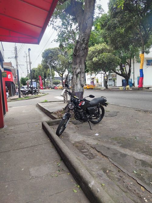 Local en arriendo en El Prado, Bucaramanga, 25 m² · foto 2 de 6