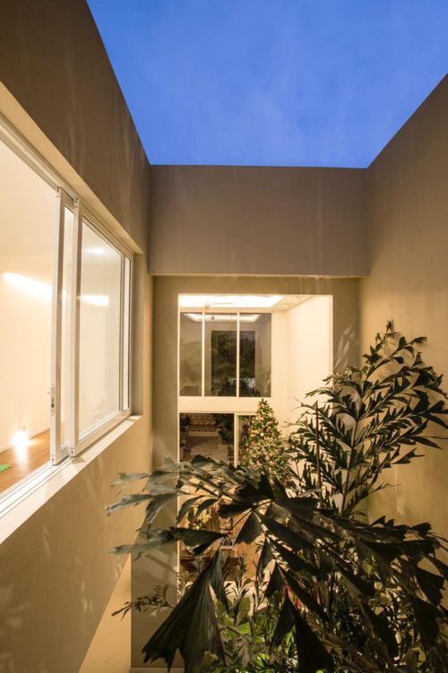 Casa de 4 alcobas en venta en Santa Teresita, Cali, 570 m² · foto 4 de 24