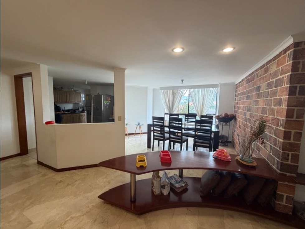 Apartamento en venta en El Poblado, Envigado 3