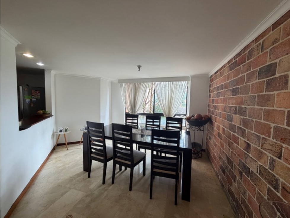 Apartamento en venta en El Poblado, Envigado 4