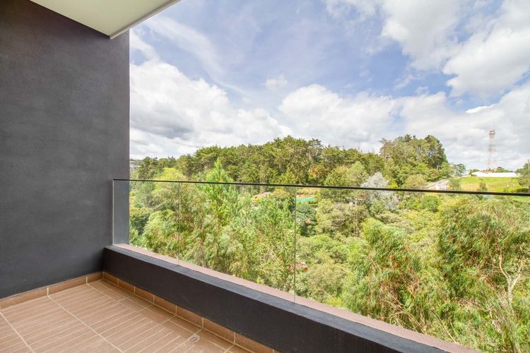 Oficina en arriendo en Las Palmas, Envigado, 65 m² · foto 5 de 10