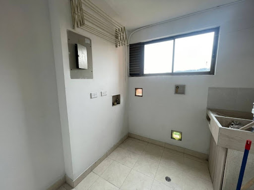 Apartamento en arriendo en El Tesoro, Medellín · foto 15 de 24