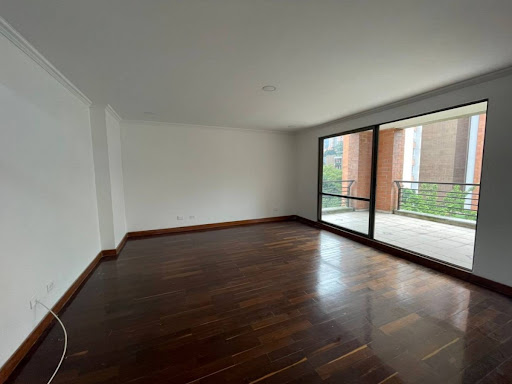 Apartamento en arriendo en El Tesoro, Medellín · foto 17 de 24