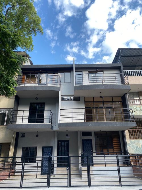 Edificio en venta en San Fernando Viejo, Cali, 544 m² · foto 2 de 20