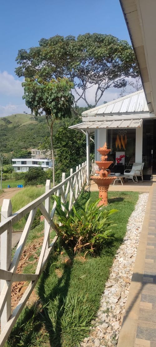 Casa de 3 alcobas en venta en Alfaguara, Jamundí, 196 m² · foto 3 de 11