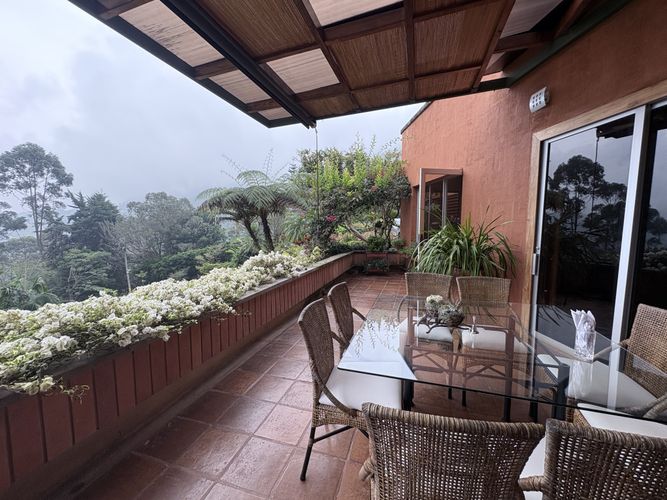 Casa de 7 alcobas en venta en El Saladito, Cali, 770 m² · foto 4 de 24