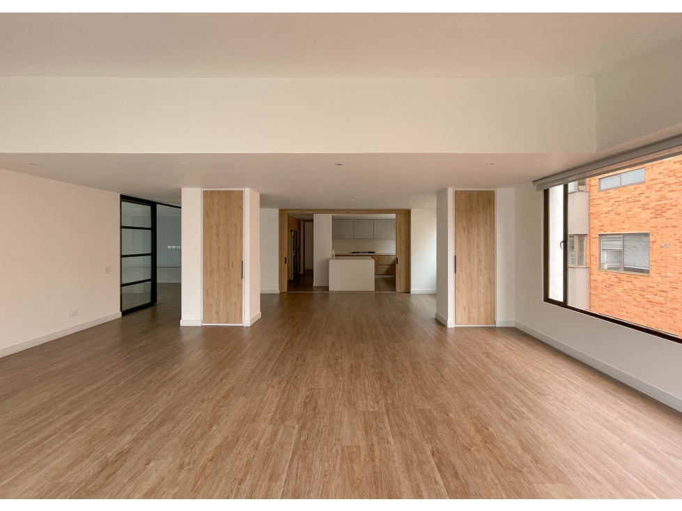 Apartamento en venta en Chico Norte, Bogotá · foto 4 de 23