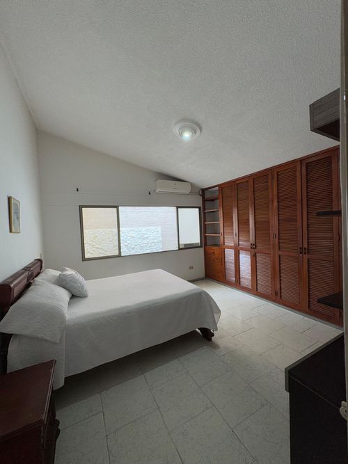 Casa de 4 alcobas en venta en Altos De Guadalupe, Cali, 171 m² · foto 12 de 15